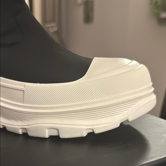 Cape Robbin Gig-Sideper sneaker boots 🥾 BRAND NEW❣️Size 7 - Picture 5 of 15